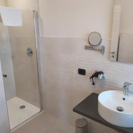 Garda Diamant Frühstückspension Desenzano del Garda