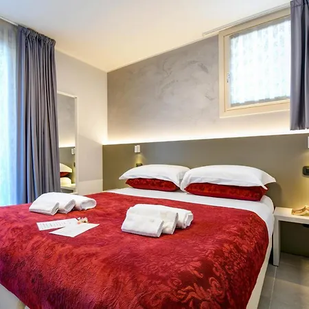 Oda ve Kahvaltı Garda Diamant